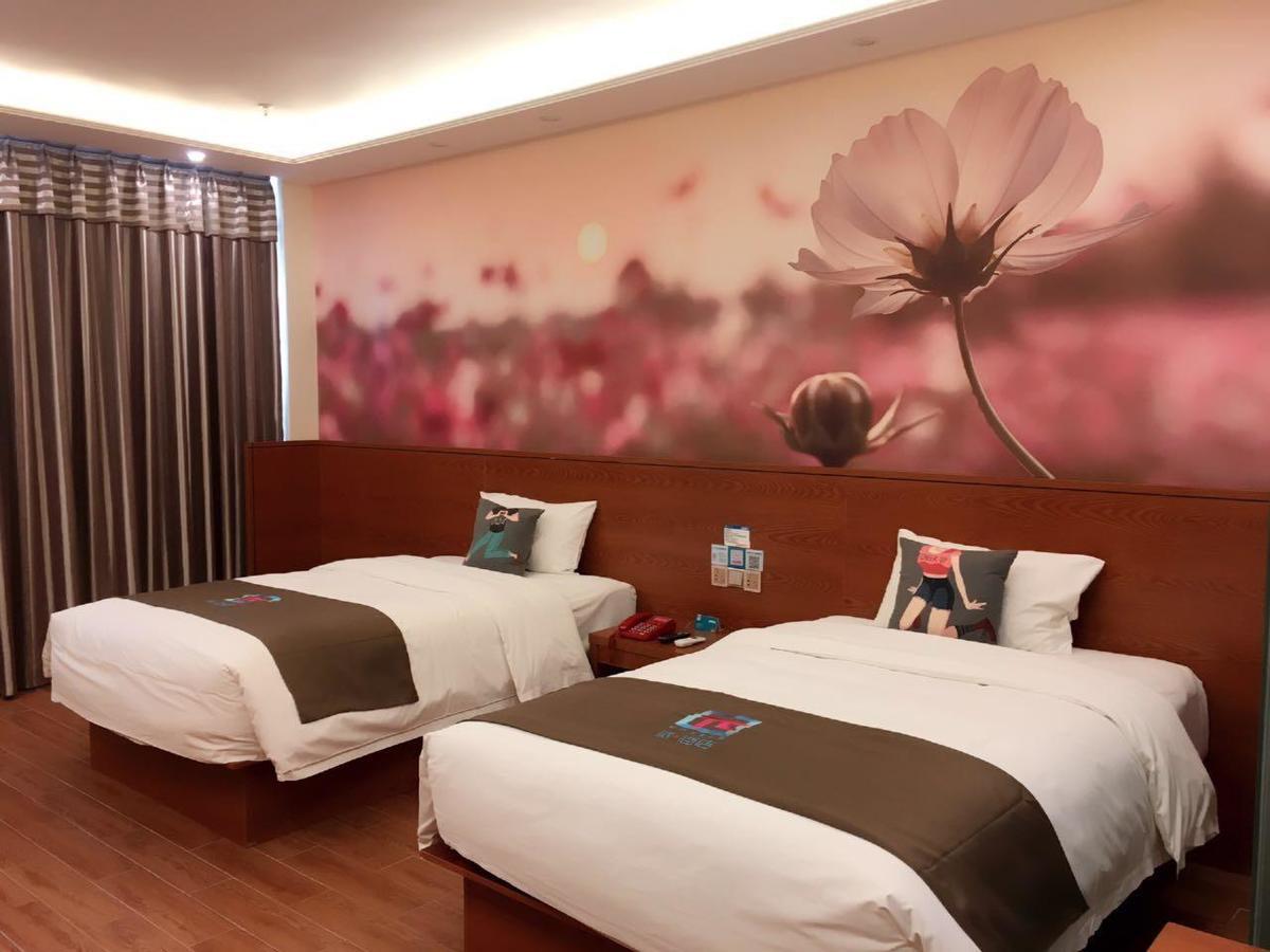 Pai Hotel Huiam Jinghenggu Plaza Jinhu  Екстериор снимка