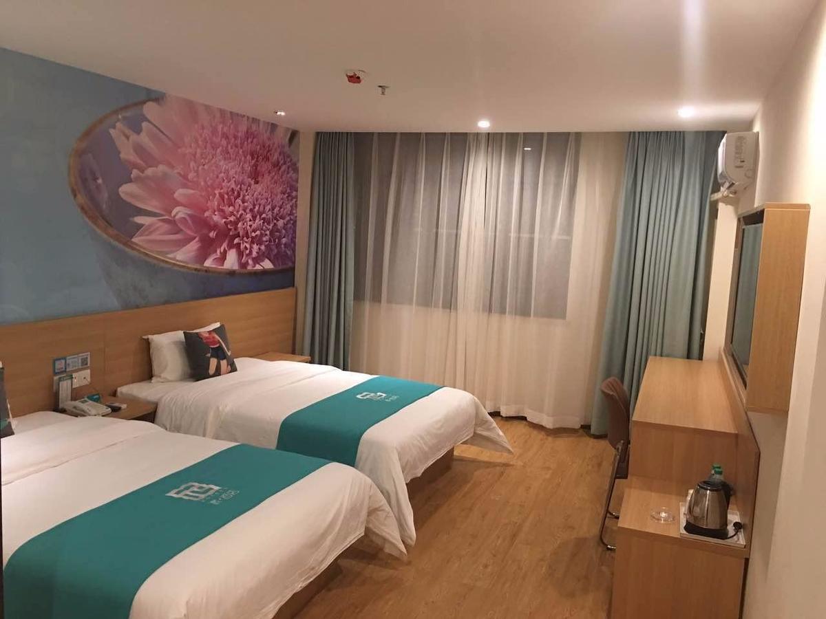 Pai Hotel Huiam Jinghenggu Plaza Jinhu  Екстериор снимка